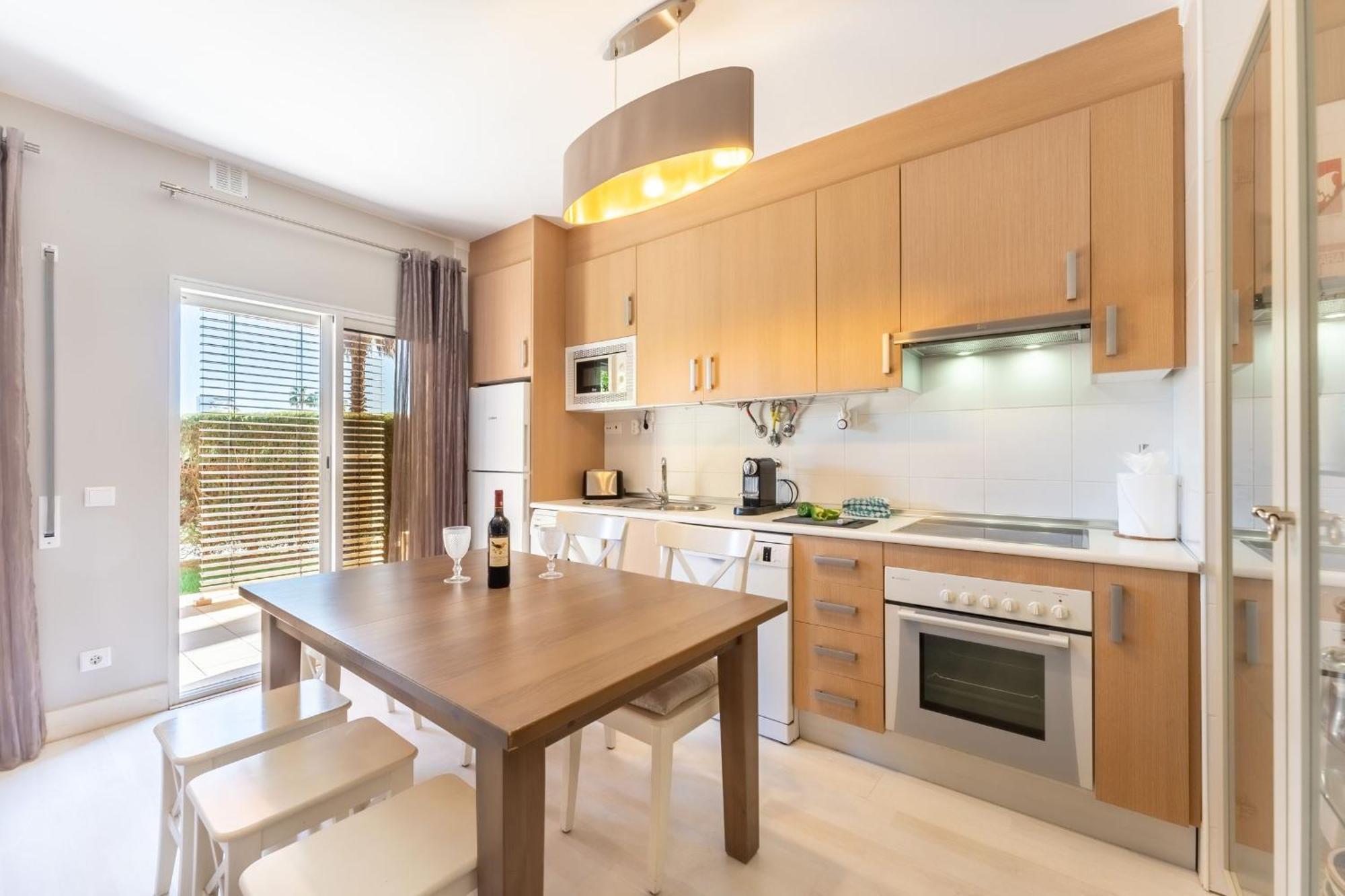 Serene Ocean 1 Bdr Apartment With Patio By Lovelystay Portimão Εξωτερικό φωτογραφία